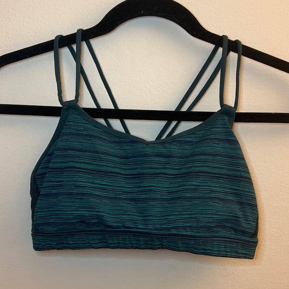 Lululemon Make A Move Bra - Picture 2 of 5